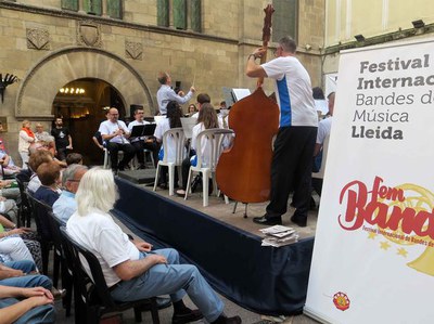 Amadeu Urrea ha estat el primer a dirigir el concert.