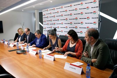 Àngel Ros: “El guardó, que forma part de la història de la Fira de Sant Miquel, impulsa la difusió de coneixements científics i tecnològics en l’àmbi….