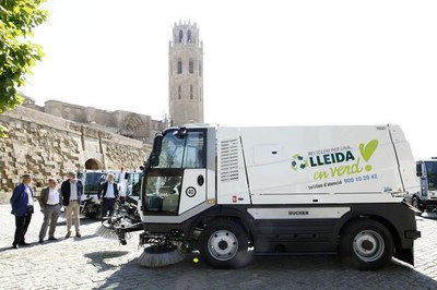 La nova maquinària compta amb tecnologia amb baixes emissions -els nous vehicles compleixen els estrictes requisits d’emissions de la normativa Euro ….