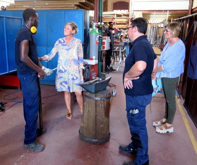 L'alcaldessa en funcions ha saludat als alumnes i monitors.