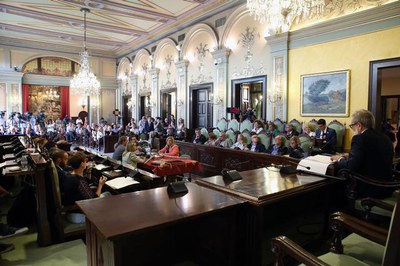 El Saló de Plens ha acollit avui la sessió extraordinària per proclamar el nou alcalde.