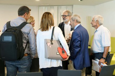 L'alcalde Fèlix Larrosa ha qualificat la família Llorens-Giné de líders en noves formes d’ensenyament a Lleida.