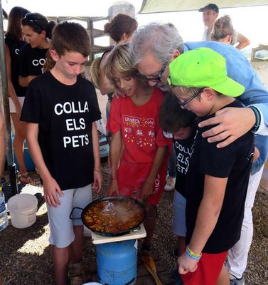 Enguany, fins i tot ha participat una colla de nens, que han elaborat la seva proposta de paella.