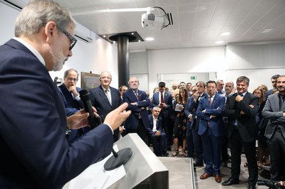 Parlaments de l'alcalde, Fèlix Larrosa, amb les autoritats presents a l'acte, encapçalades pel president de la Generalitat, Quim Torra.