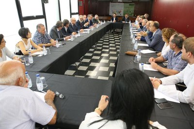 Tots els reunits han agraït el paer en cap la iniciativa de promoure la trobada institucional.