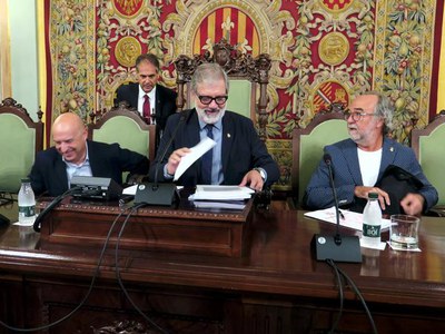 El d'avui ha estat el primer ple presidit per Fèlix Larrosa com a paer en cap.