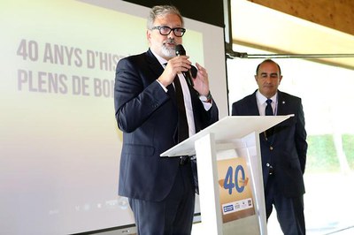 El paer en cap, Fèlix Larrosa, ha felicitat la Federació d'Hostaleria de Lleida pels seus 40 anys d'història.