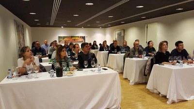 Un tast de vins de la DO Costers del Segre, una altra de les activitats programades a la Festa del Vi.