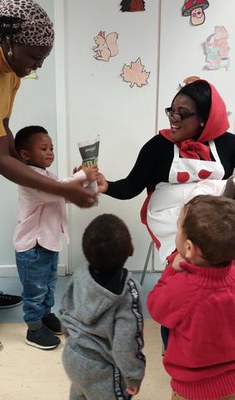 Celebració de la castanyada al Servei Materno Infantil Municipal “Marraco”.