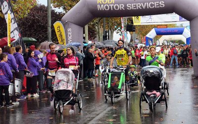 Hi ha hagut pares i mares que s'han animat a córrer amb els fills dins el cotxet.