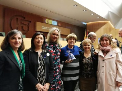 El Casal de la Dona de la Paeria ha rebut el Premi Meninas, atorgat per la Delegació del Govern a Catalunya, que distingeix el seu treball per la llu….