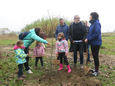 El paer en cap ha visitat avui les millores ambientals i paisatgístiques que s'han dut a terme als Aiguamolls de Rufea.