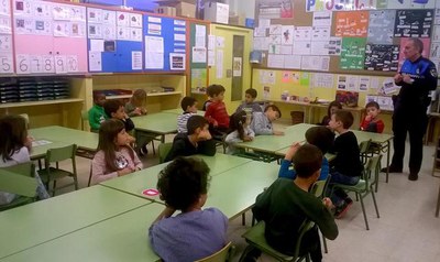 Aquest curs s'han inscrit 26 centres a les activitats d'educació viària de la Guàrdia Urban, en què els agents donaran consells als alumnes per millo….