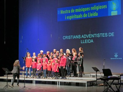 Diferents confessions religioses i espirituals s'han pogut escoltar aquesta tarda a la Llotja, en la II Mostra organitzada per l'Assemblea Municipal ….