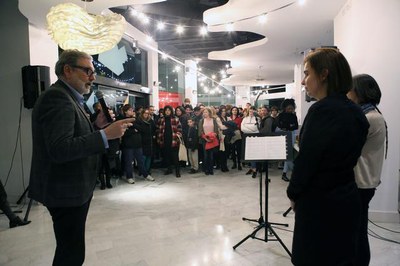 El paer en cap, Fèlix Larrosa, ha felicitat els professionals de Joventut pel 10è aniversari de La Palma.