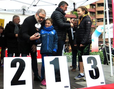 L'alcalde Larrosa també ha participat en el lliurament de premis als primers classificats.