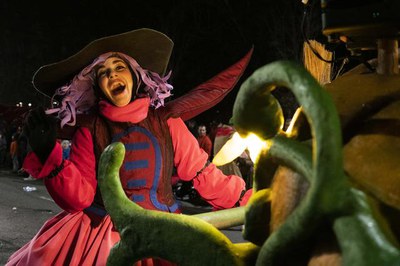 Les comparses han animat la cavalcada.