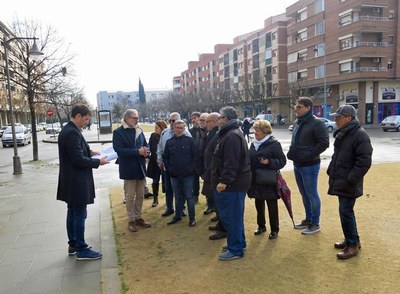 L’alcalde, Fèlix Larrosa, ha presentat als veïns i les veïnes de Pardinyes el projecte "Una rambla verda a Corregidor Escofet”, guanyador dels segons….