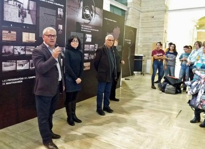 El tinent d'alcalde Joan Gómez ha participat en l'acte de cloenda de l'exposició sobre el camp nazi de Mauthausen, a la Biblioteca Pública de Lleida.