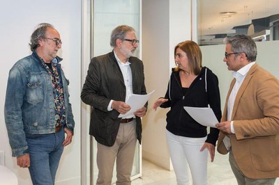 Visita a la Palma - Centre de Recursos Juvenils de LleidaJove, el departament de Joventut de la Paeria, que s'ha convertit en punt informatiu de refe….