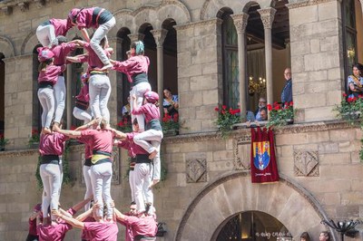 Diada Castellera a la plaça de la Paeria per la Festa Major de la ciutat.