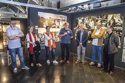 La inauguració de l'exposició, avui a l'IEI.