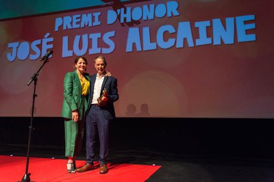 El director de fotografia José Luis Alcaine ha recollit el Premi d'Honor de la 25a Mostra de Cinema Llatinoamericà de Catalunya, que va arrencar ahir….