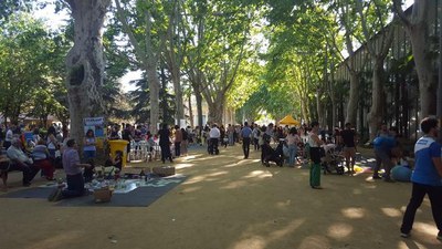 Unes dos mil nenes i nens han passat avui pels Camps Elisis.