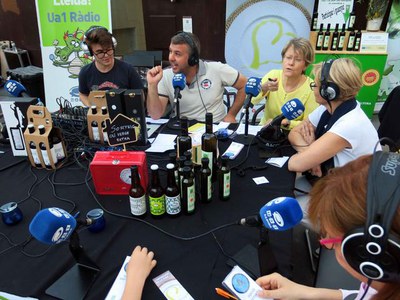 UA1 ha fet el seu programa de ràdio en directe al mig de Ricard Viñes.