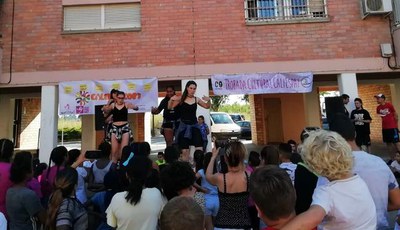 El barri de la Mariola celebra aquesta setmana la Setmana Cultural.