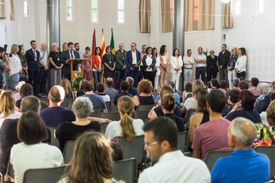 La constitució de la nova junta de l'EMD de Raimat s'ha fet al local social, amb la presència de veïns i veïnes de Raimat.