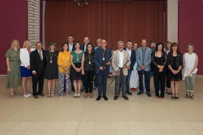 L'alcalde i regidors de la Paeria de Lleida, amb la Junta Veïnal de Sucs..