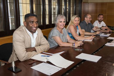 Alguns dels integrants de la Comissió de Polítiques de Gestió Cultural i de Joventut..