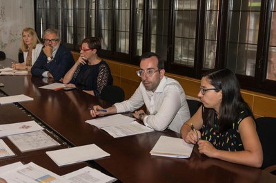 Una altra perspectiva de la Comissió de gestió del Govern Obert, Economia i Participació..