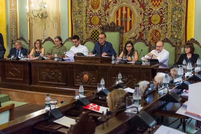 L'alcalde, Miquel Pueyo, ha presidit el primer ple ordinari del mandat