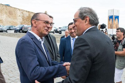 L'alcalde ha rebut al president de la Generalitat al Pont Llevadís de la Seu Vella.