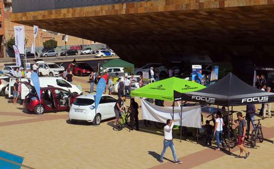 La Fira de la Mobilitat Sostenible ha ocupat l'esplanada de la Llotja.