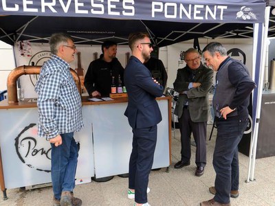 El director del Museu de Lleida, Josep Giralt, també s'ha afegit a la conversa, ja que la pinacoteca té una col·laboració directa amb la trobada.