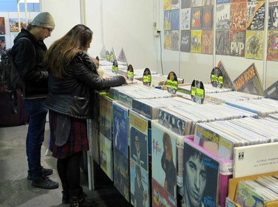 Els amants de la música tenen el seu racó a la Trobada del Disc.