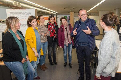 Visita als serveis d'atenció social al Centre Cívic del Centre Històric.