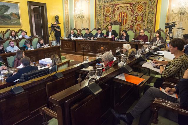 Abans del ple, ha tingut lloc la Junta General de l'Empresa Municipal d'Urbanisme