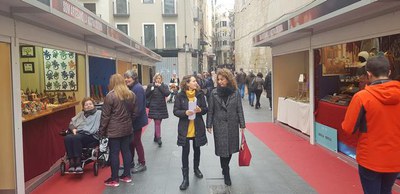 Marta Gispert, al Mercat de Nadal de la Plaça de la Catedral 2.