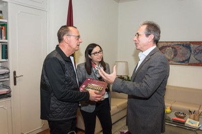 Robinat ha explicat al paer en cap a i a la segona tinent d'alcalde la tasca del Consell Social de la UdL.