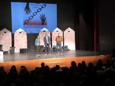 La commemoració ha comptat amb la participació de Sandra Castro, Carles Vega i Jordi Font.