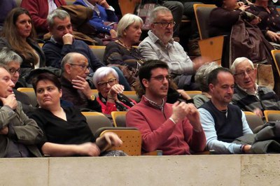 El tinent d'alcalde Postius no s'ha perdut el concert de l'OJC.