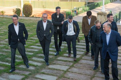 Un moment de la visita de l'alcalde al Club Tennis Lleida.