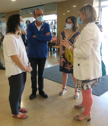 El paer en cap i la consellera han pogut conversar amb la filla de Josep Pon, el pacient que ha superat la Covid-19 després de romandre 91 dies a l'UCI