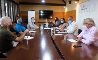 Reunió aquest dilluns al matí amb els i les portaveus dels grups municipals a la Paeria.