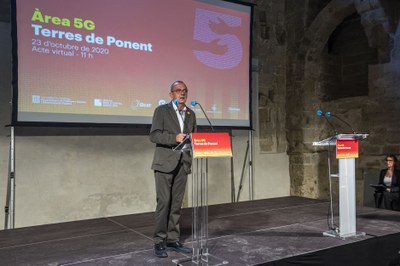 Un moment de la intervenció del paer en cap.