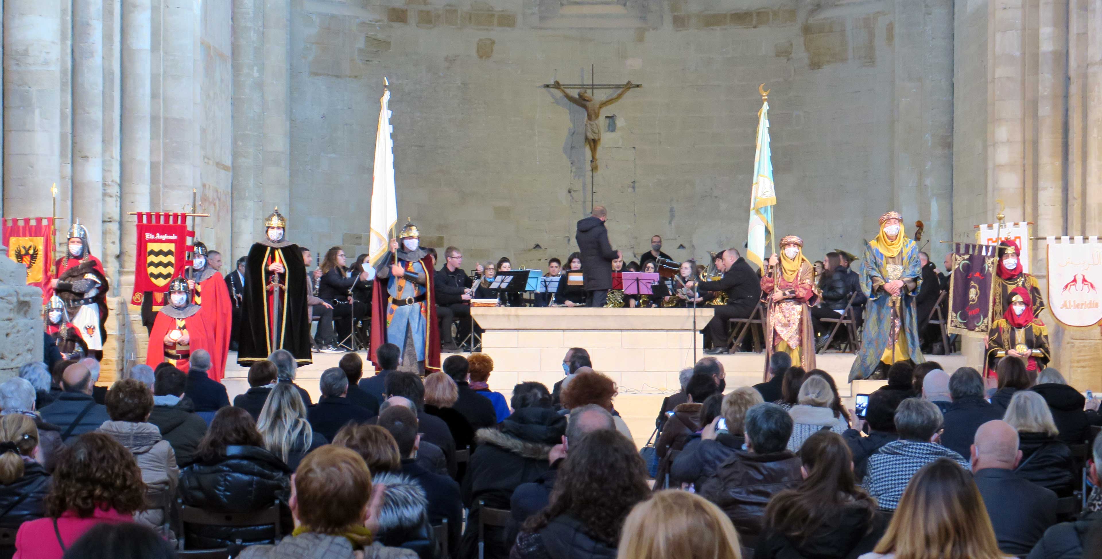 La nau central de la Seu Vella ha omplert l'aforament limitat que hi havia previst